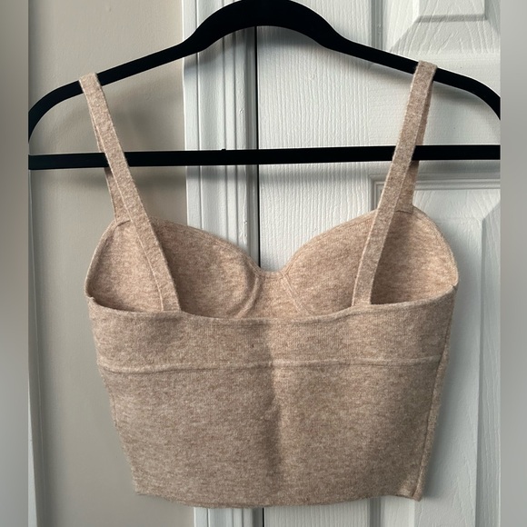 Aritzia Wilfred Cashmere Sicily Sweater Tank in Heather Light Oatmeal - Picture 3 of 9